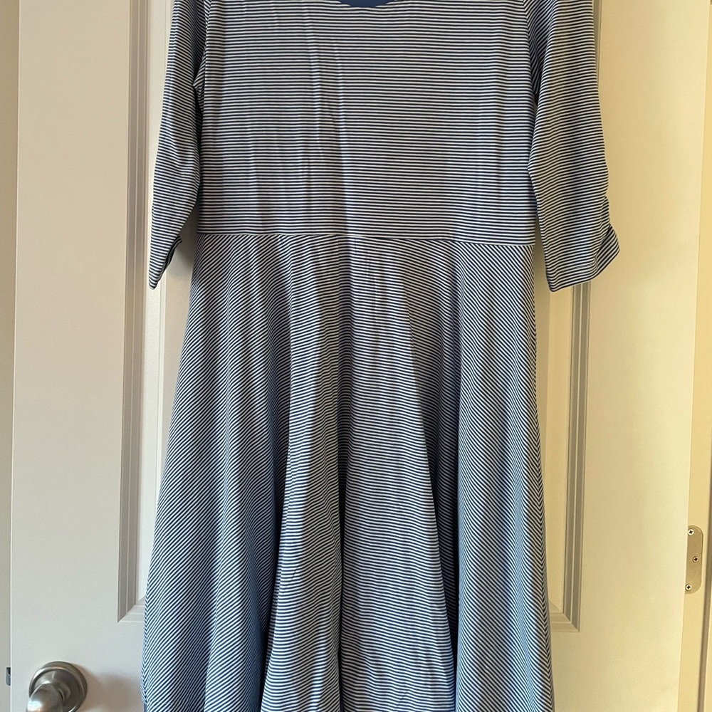 Matilda Jane dress. Wonderful for spring. Worn one time.